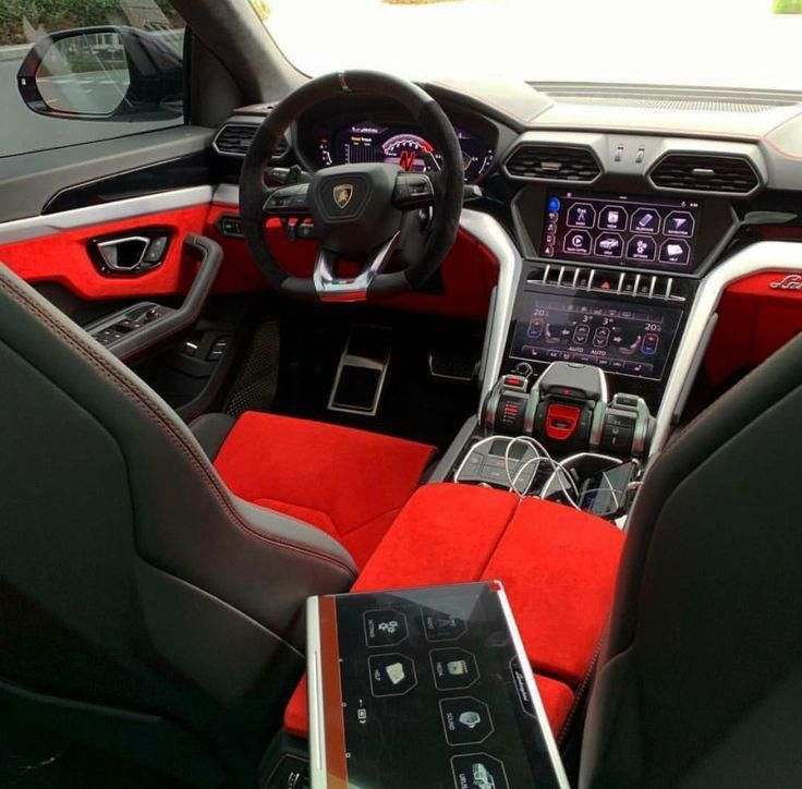 Lamborghini Urus 2023 2